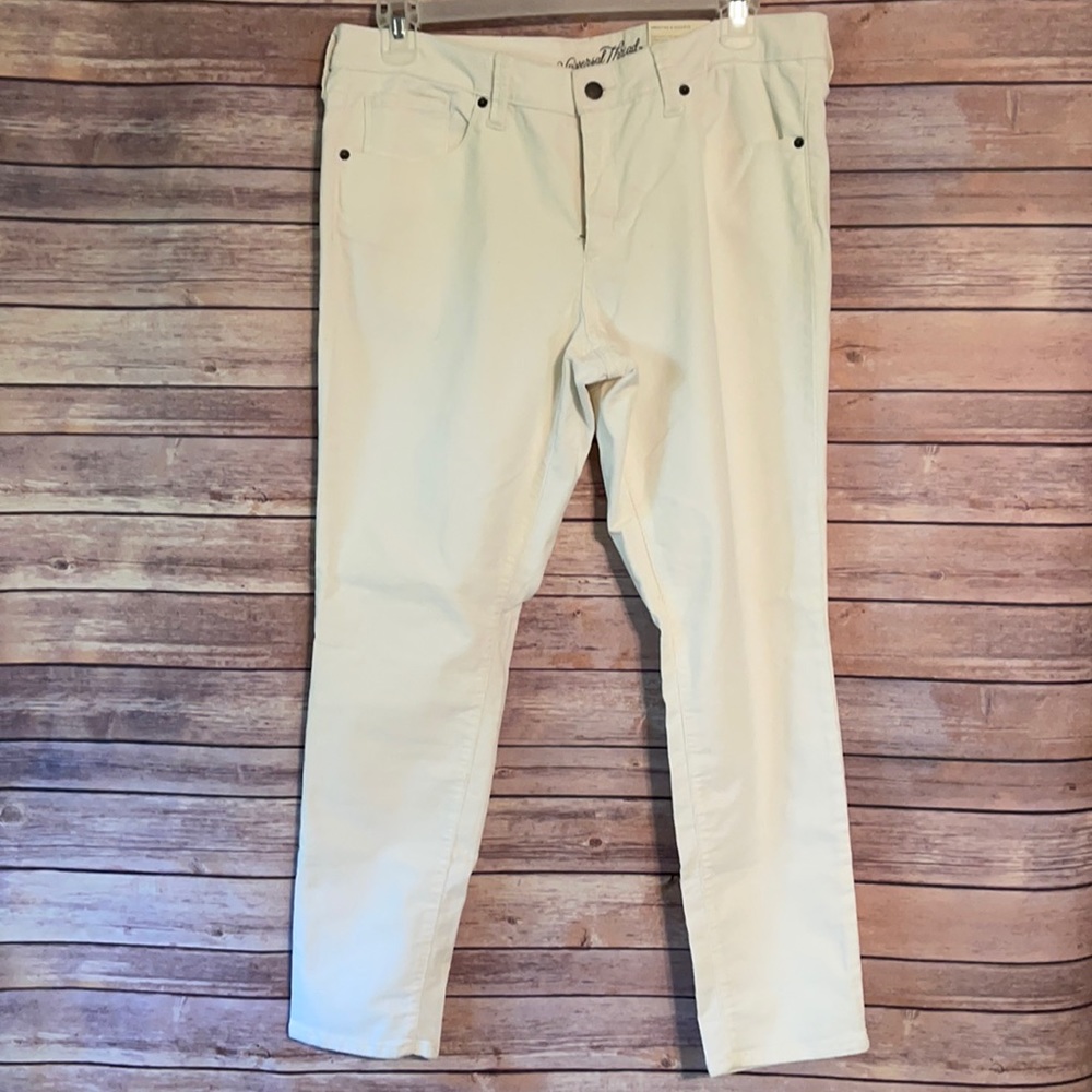 Cream cords